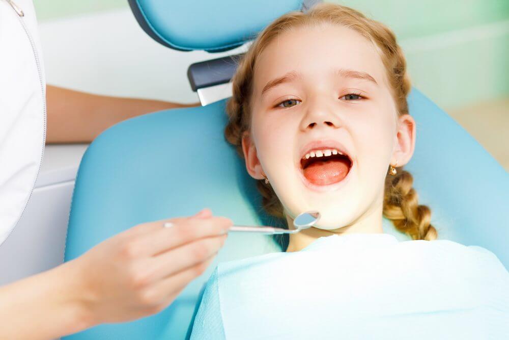 kids dentist Simon pong dental